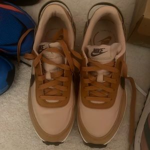 New NIKE WOMENS WAFFLE DEBUT SNEAKER - BROWN